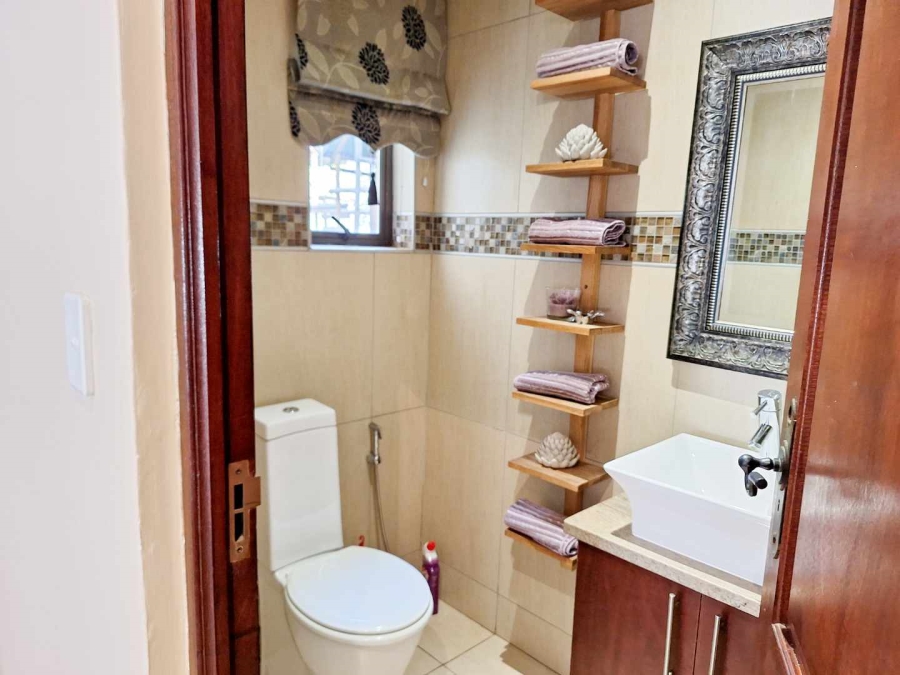 To Let 4 Bedroom Property for Rent in The Wilds Gauteng
