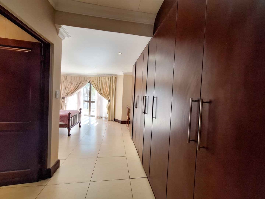 To Let 4 Bedroom Property for Rent in The Wilds Gauteng
