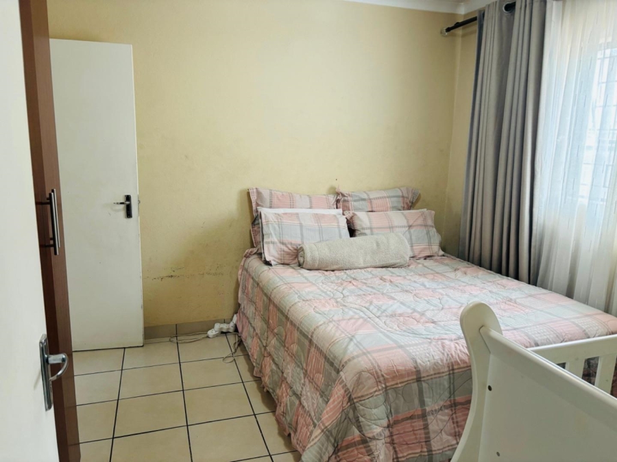 3 Bedroom Property for Sale in Kosmosdal Gauteng