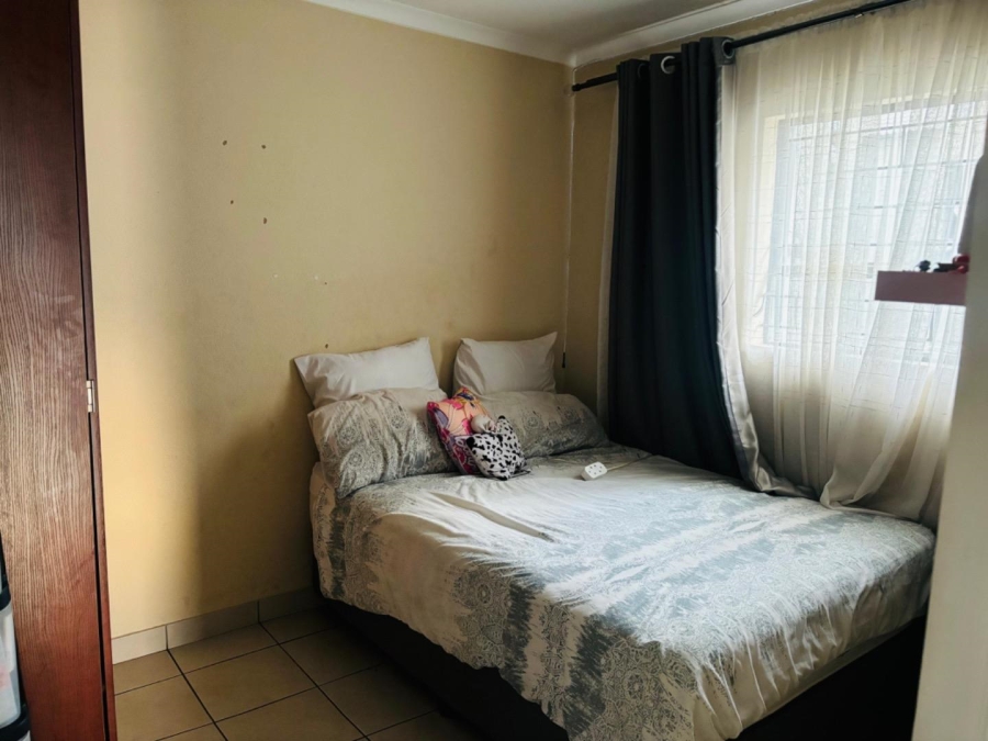 3 Bedroom Property for Sale in Kosmosdal Gauteng