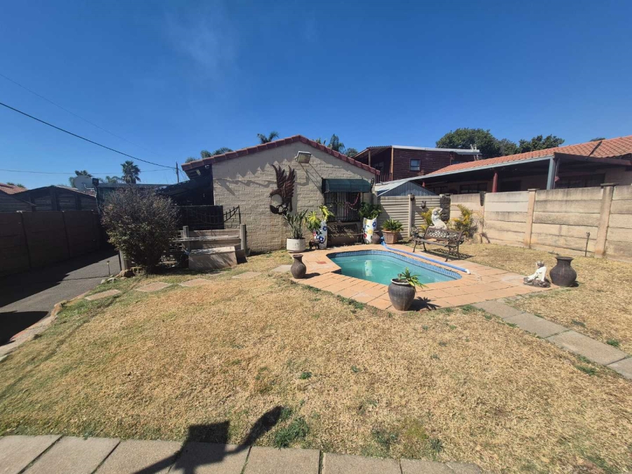 3 Bedroom Property for Sale in Claremont Gauteng