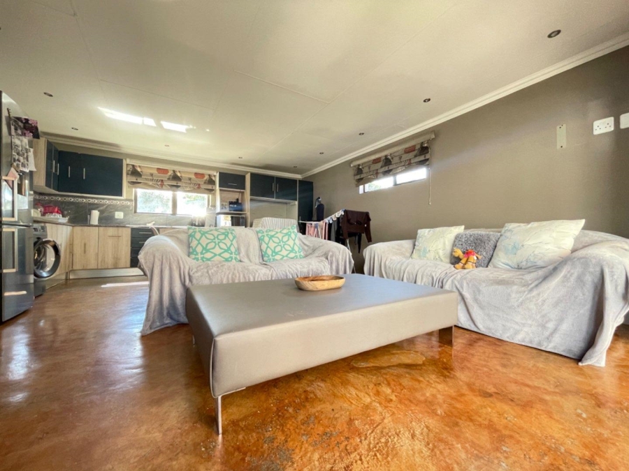 To Let 2 Bedroom Property for Rent in Edenvale Gauteng