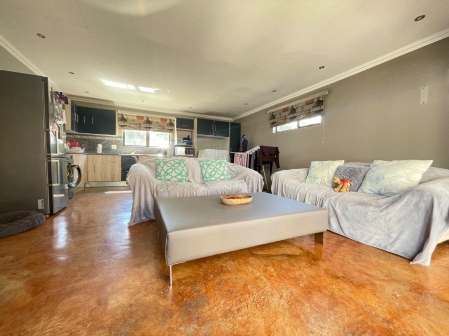 To Let 2 Bedroom Property for Rent in Edenvale Gauteng