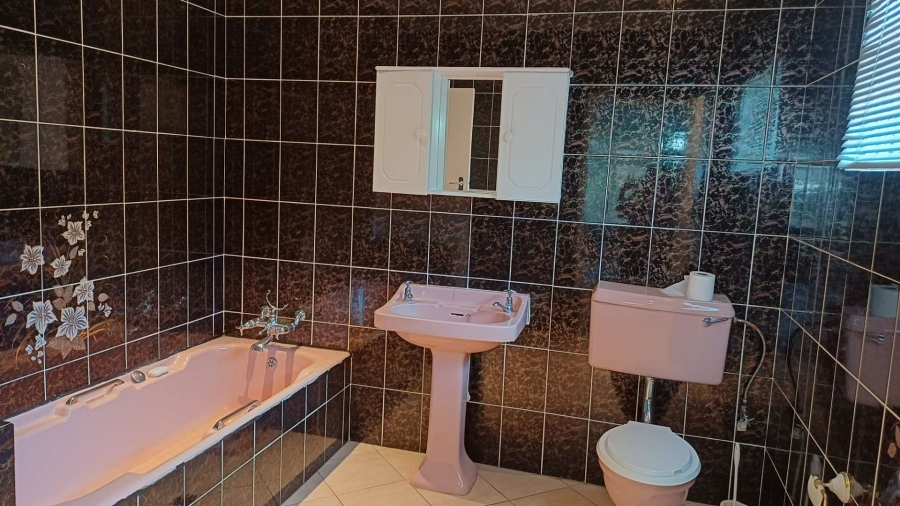 3 Bedroom Property for Sale in The Hill Gauteng