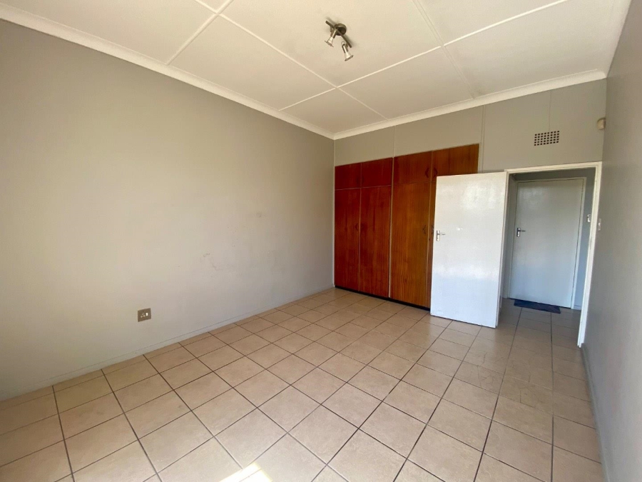2 Bedroom Property for Sale in Benoni Central Gauteng
