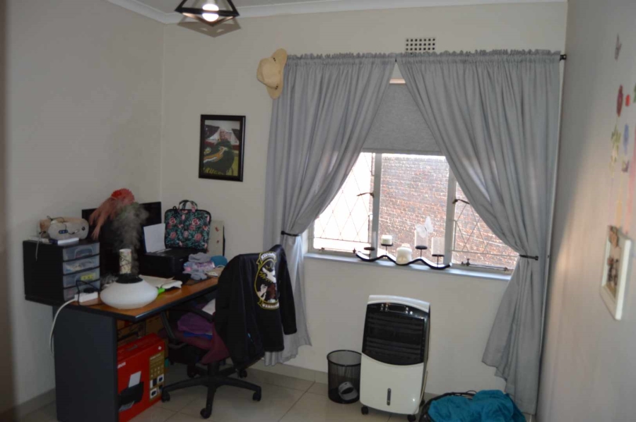 3 Bedroom Property for Sale in Brackenhurst Gauteng