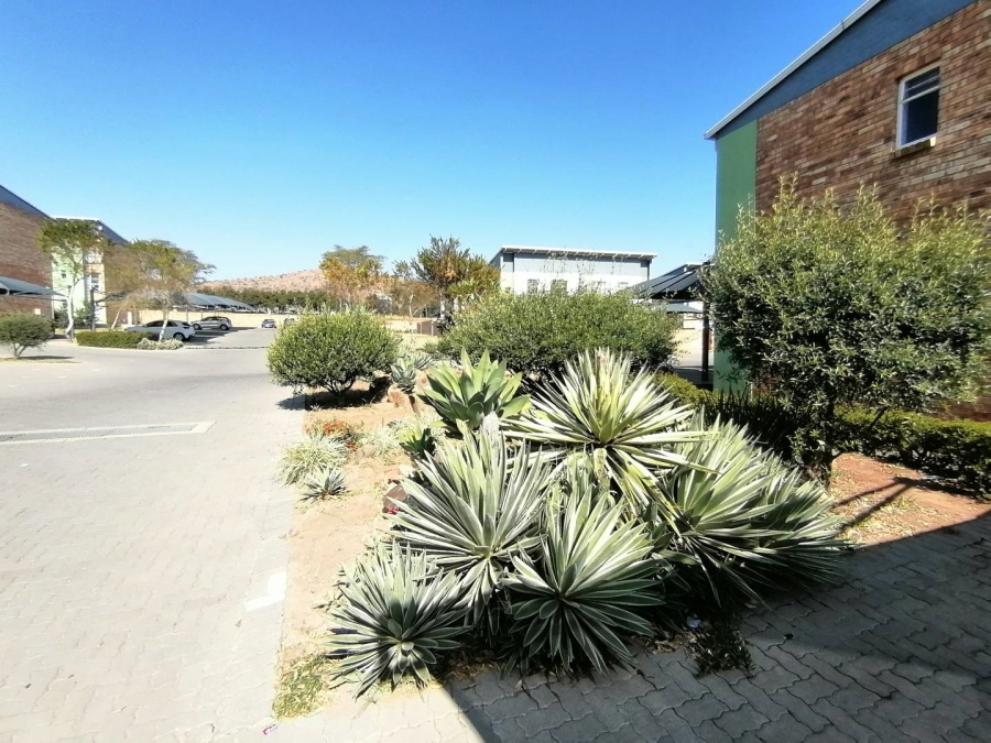 2 Bedroom Property for Sale in Theresa Park Gauteng