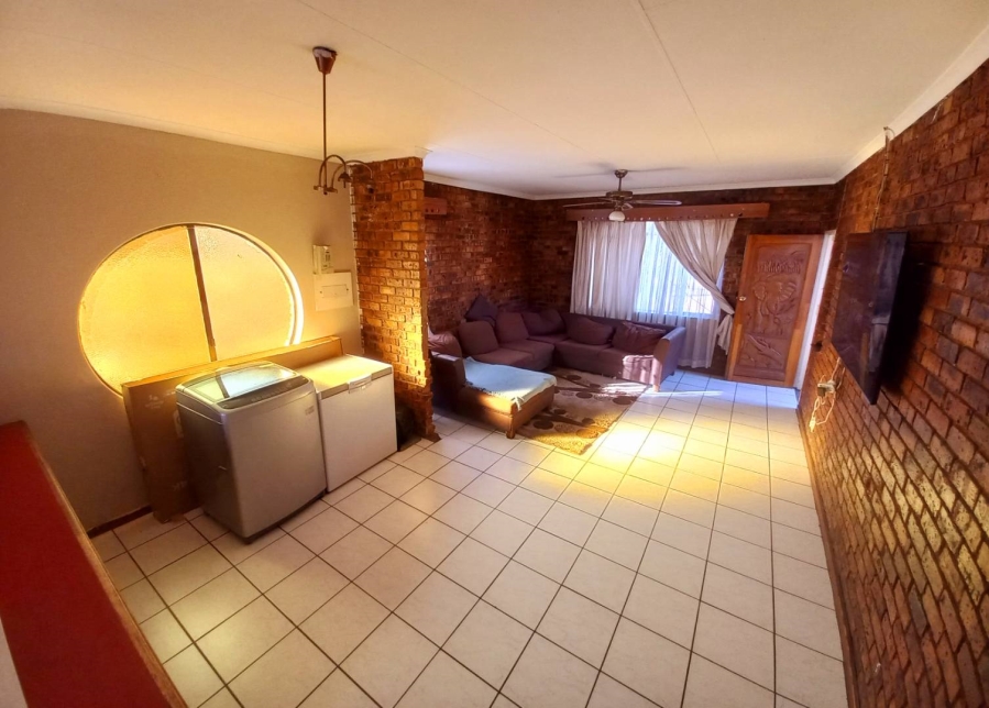 3 Bedroom Property for Sale in Eersterust Gauteng