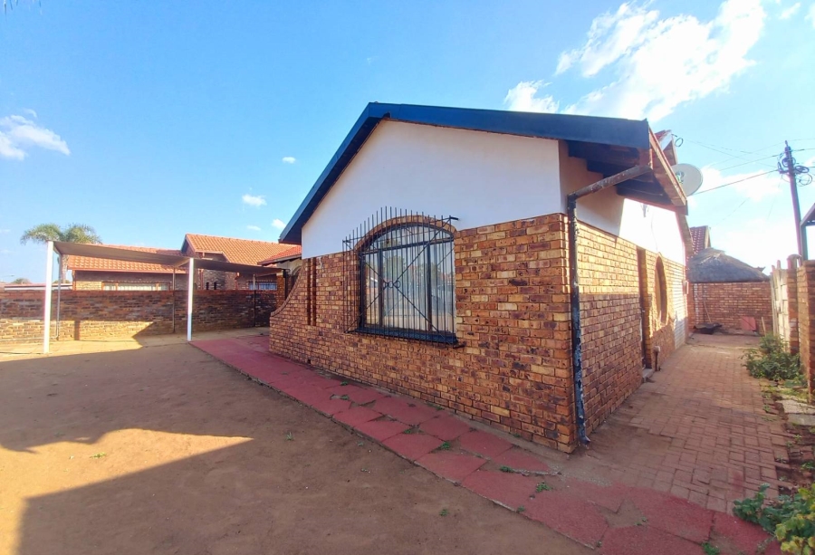 3 Bedroom Property for Sale in Eersterust Gauteng