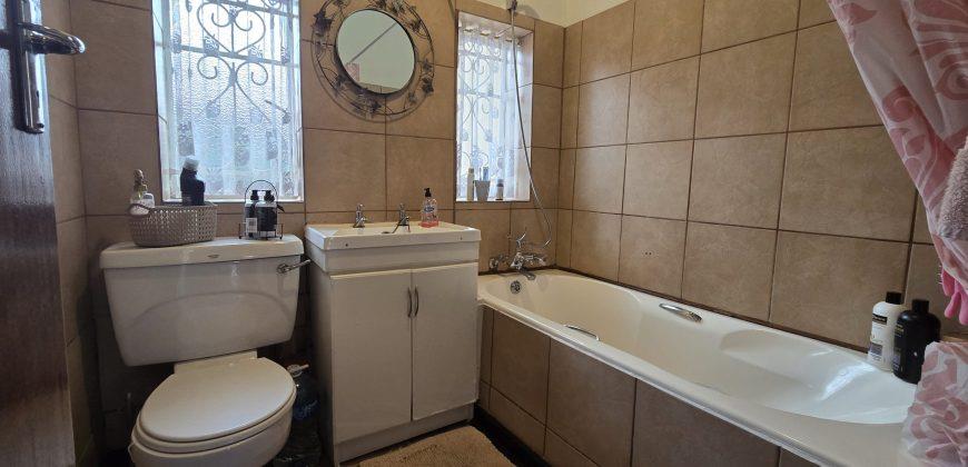 4 Bedroom Property for Sale in Moregloed Gauteng