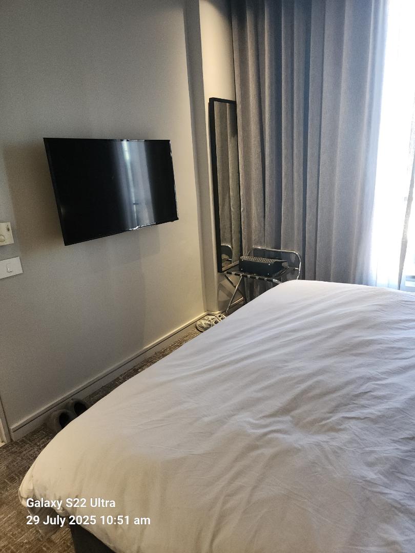 1 Bedroom Property for Sale in Sandton Central Gauteng