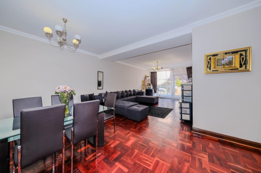 2 Bedroom Property for Sale in Killarney Gauteng