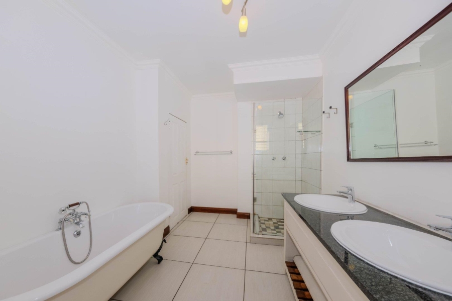 2 Bedroom Property for Sale in Killarney Gauteng