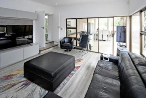 4 Bedroom Property for Sale in Morningside Gauteng