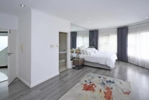 4 Bedroom Property for Sale in Morningside Gauteng