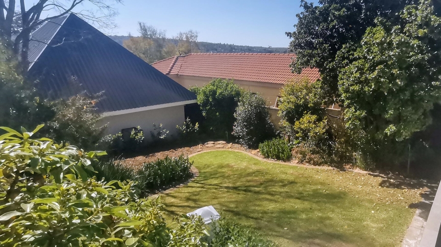 To Let 3 Bedroom Property for Rent in Mondeor Gauteng