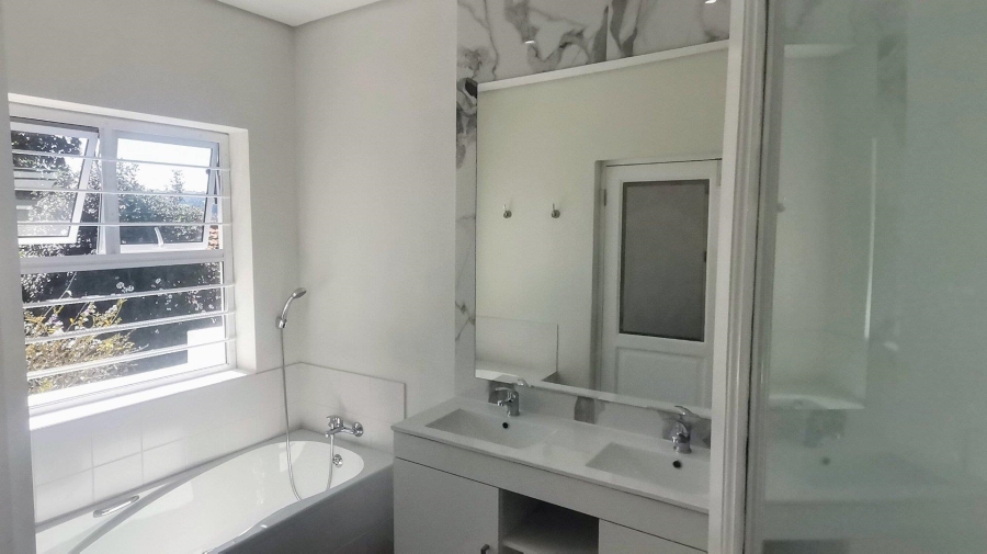 To Let 3 Bedroom Property for Rent in Mondeor Gauteng