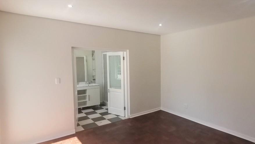 To Let 3 Bedroom Property for Rent in Mondeor Gauteng