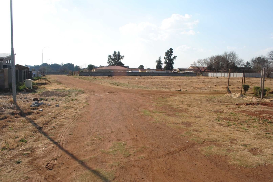 0 Bedroom Property for Sale in Kookrus Gauteng