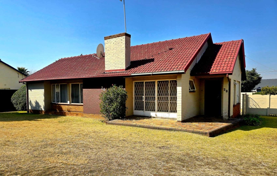 3 Bedroom Property for Sale in Albemarle Gauteng