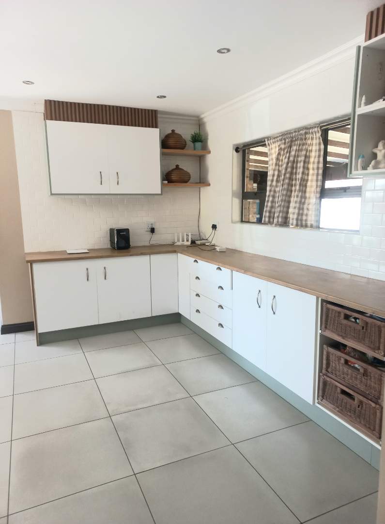 3 Bedroom Property for Sale in Sunward Park Gauteng