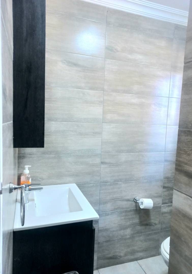3 Bedroom Property for Sale in Sunward Park Gauteng