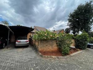 2 Bedroom Property for Sale in Weltevreden Park Gauteng