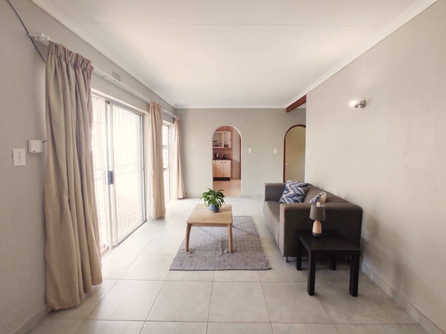 To Let 2 Bedroom Property for Rent in Northcliff Gauteng