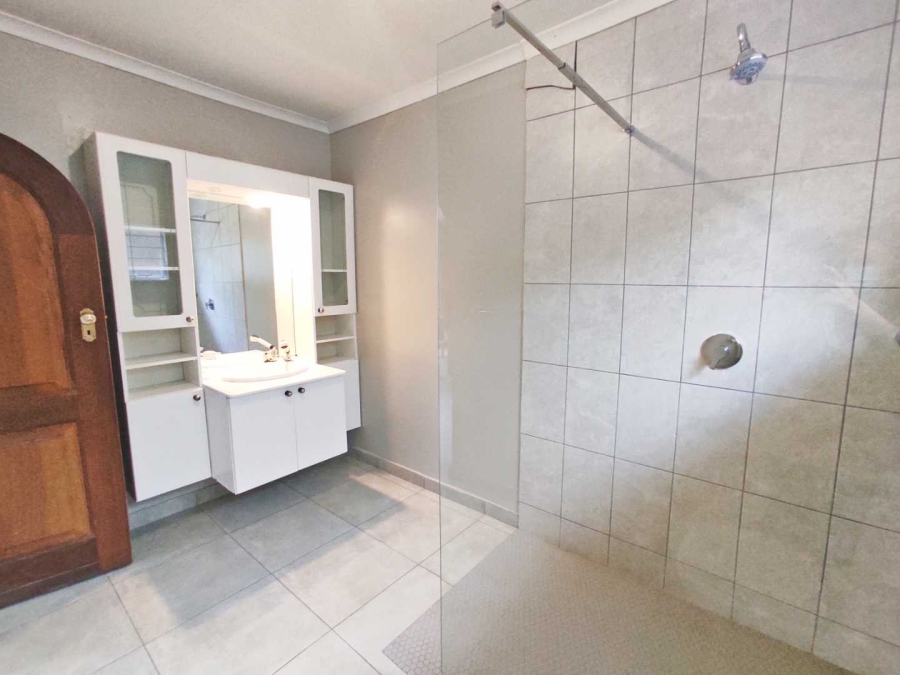 To Let 2 Bedroom Property for Rent in Northcliff Gauteng