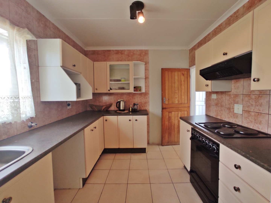 To Let 2 Bedroom Property for Rent in Northcliff Gauteng