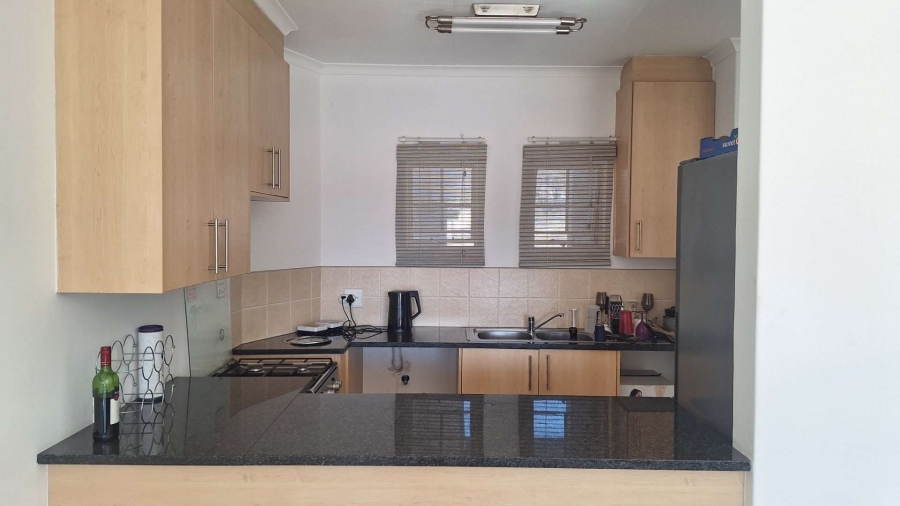 To Let 2 Bedroom Property for Rent in Ferndale Gauteng