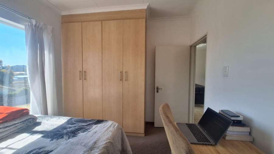 To Let 2 Bedroom Property for Rent in Ferndale Gauteng