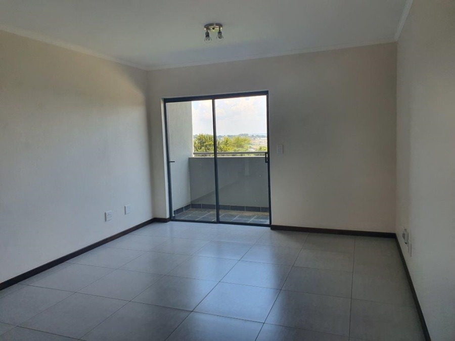 To Let 2 Bedroom Property for Rent in Jackal Creek Golf Estate Gauteng