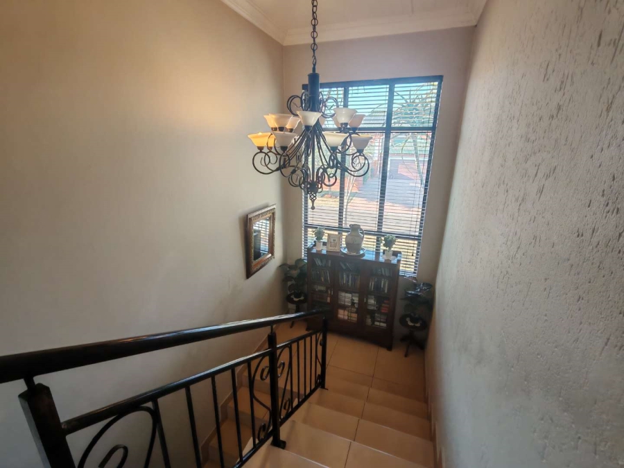4 Bedroom Property for Sale in Eldo Meadows Gauteng