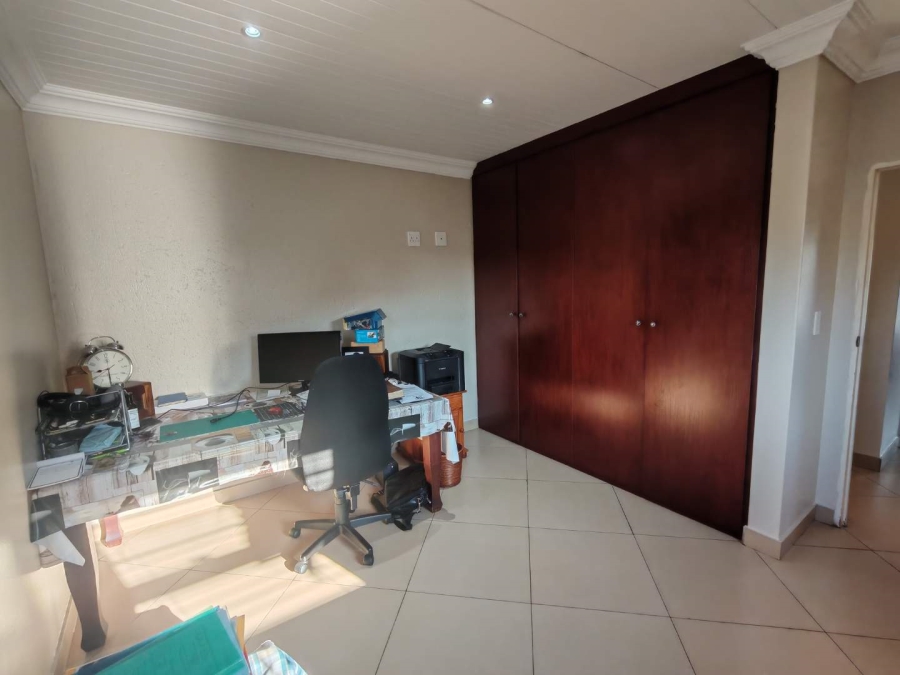 4 Bedroom Property for Sale in Eldo Meadows Gauteng