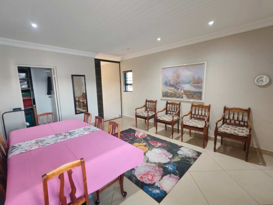 4 Bedroom Property for Sale in Eldo Meadows Gauteng