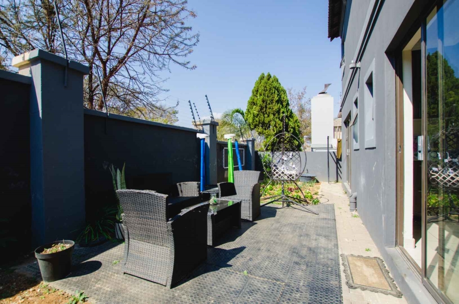 To Let 5 Bedroom Property for Rent in Halfway Gardens Gauteng
