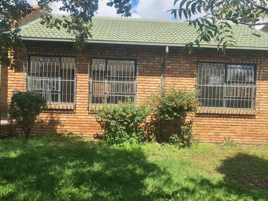 2 Bedroom Property for Sale in Terenure Gauteng