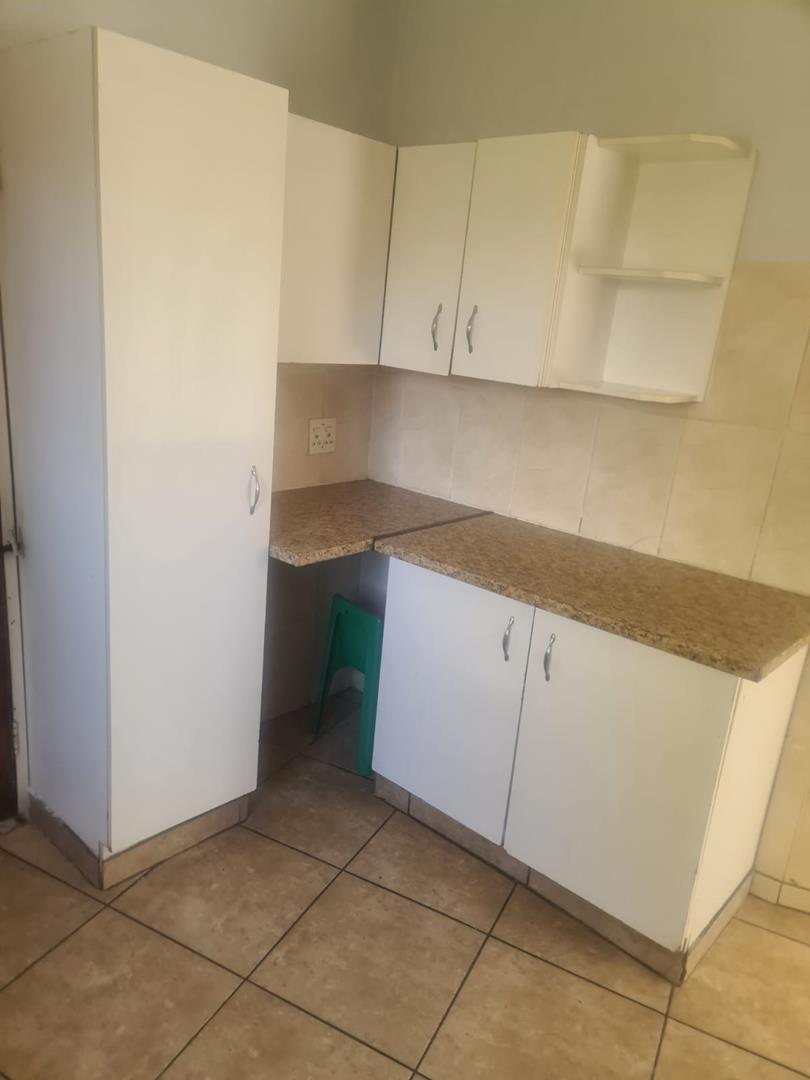 2 Bedroom Property for Sale in Terenure Gauteng