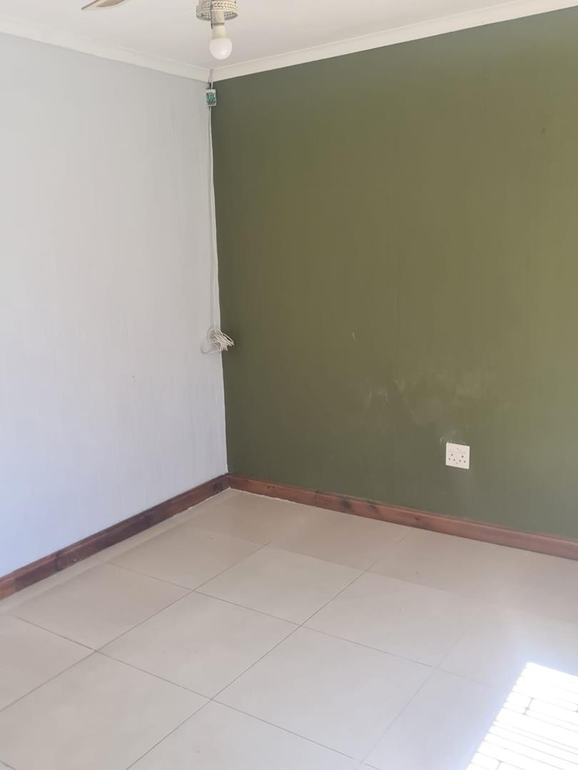 2 Bedroom Property for Sale in Terenure Gauteng