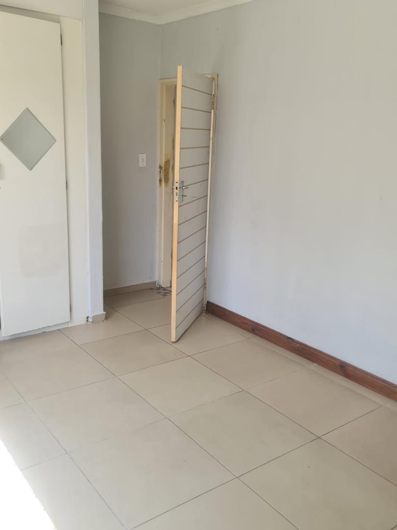 2 Bedroom Property for Sale in Terenure Gauteng
