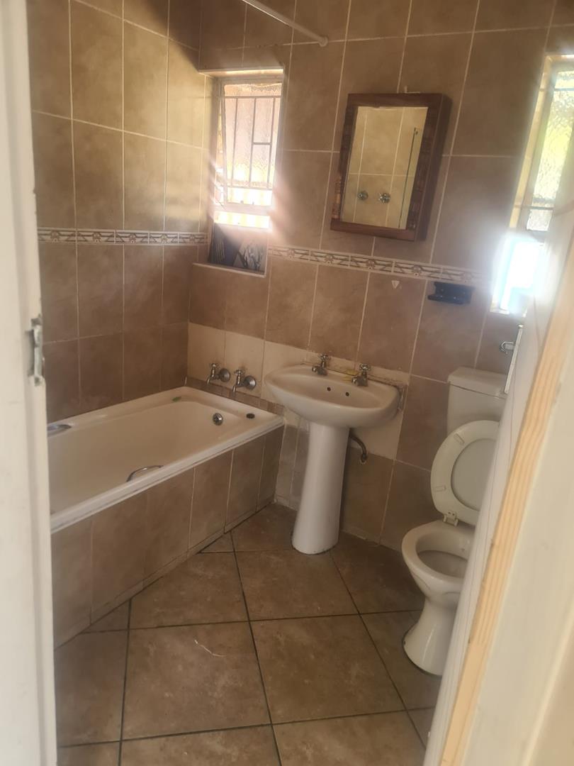2 Bedroom Property for Sale in Terenure Gauteng