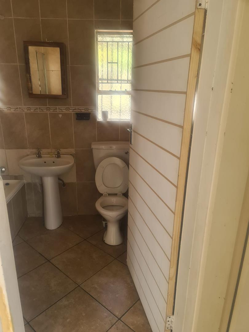 2 Bedroom Property for Sale in Terenure Gauteng