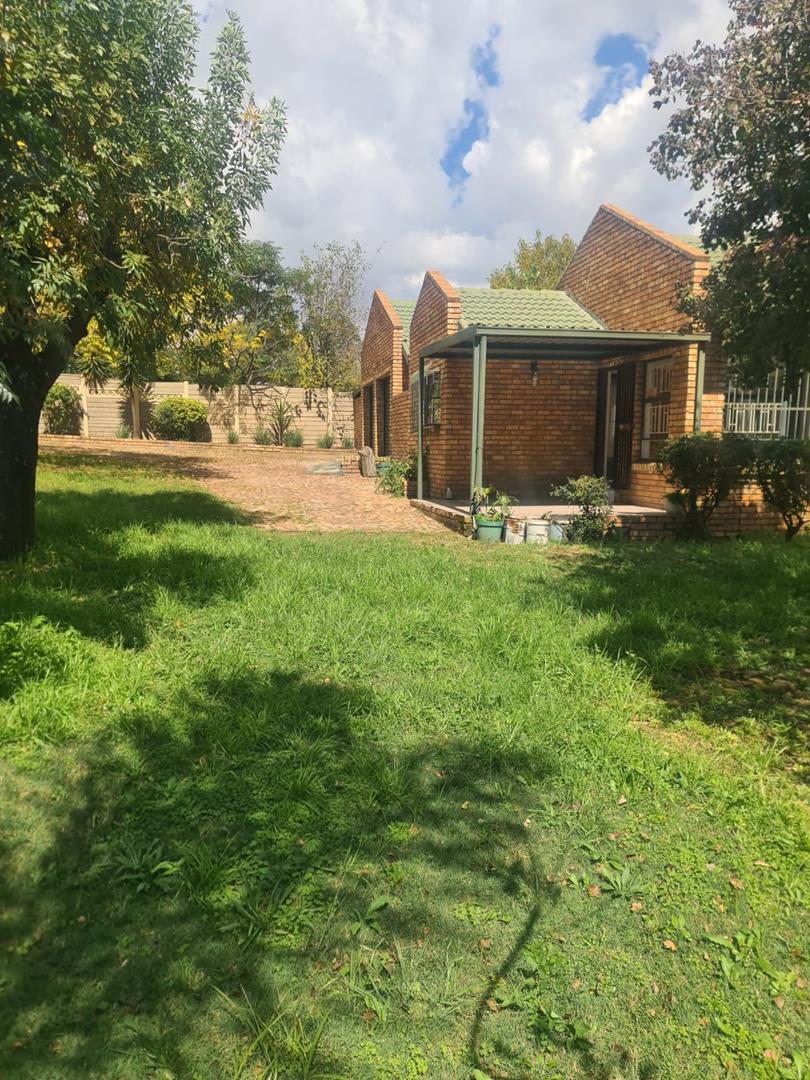 2 Bedroom Property for Sale in Terenure Gauteng
