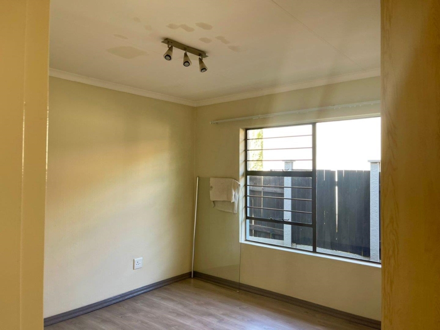 To Let 3 Bedroom Property for Rent in Bryanston Gauteng