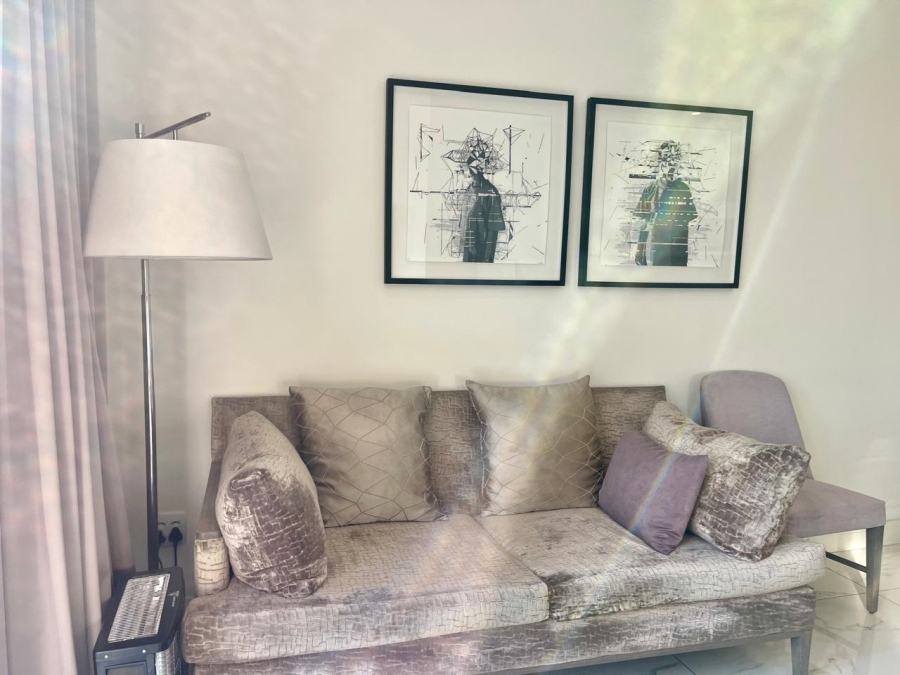 To Let 1 Bedroom Property for Rent in Sandown Gauteng