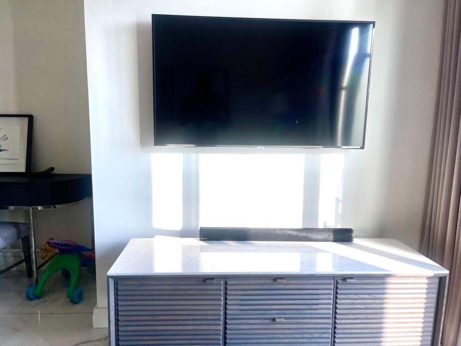 To Let 1 Bedroom Property for Rent in Sandown Gauteng