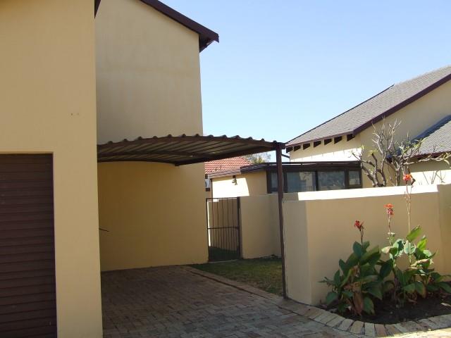 2 Bedroom Property for Sale in Equestria Gauteng