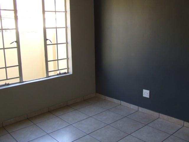 2 Bedroom Property for Sale in Equestria Gauteng