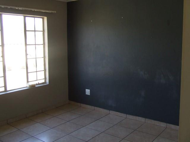 2 Bedroom Property for Sale in Equestria Gauteng